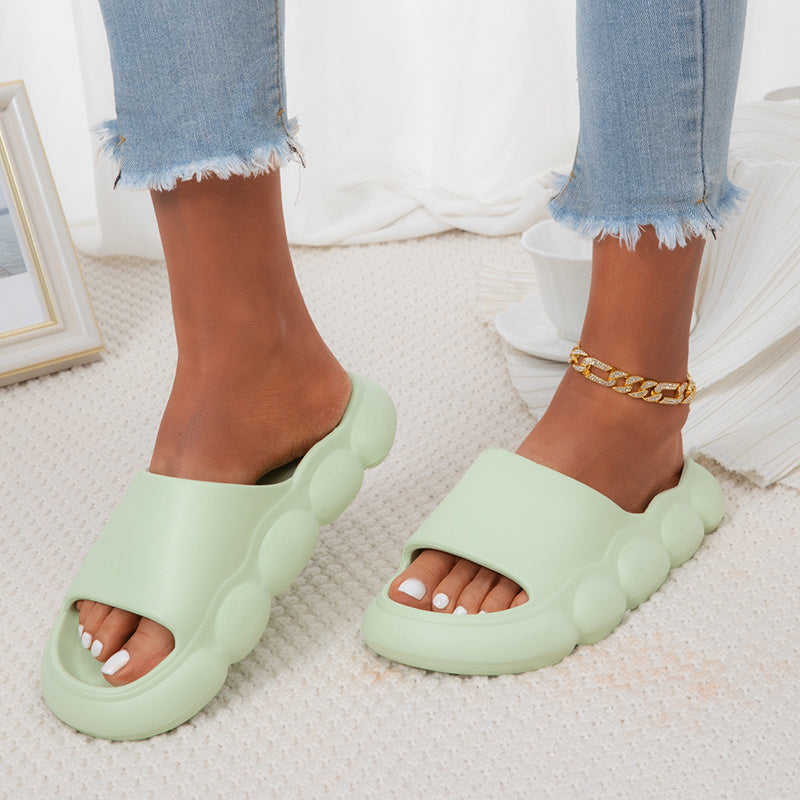Thick Cloud Pattern Bathroom Slippers
