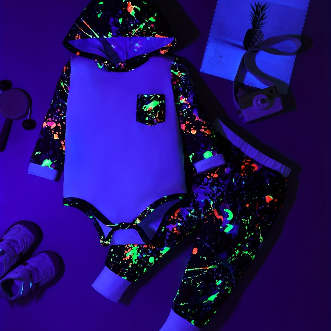 Baby Boy's Graffiti Print Triangle Hoodie Romper & Pants
