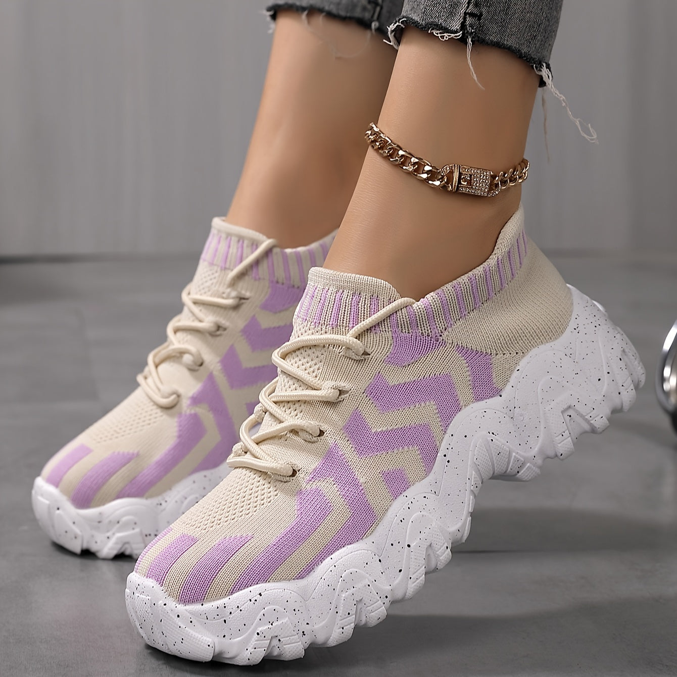 Women's Thick Sole Mesh Casual Platform Sneakers Lace up Sports Shoes