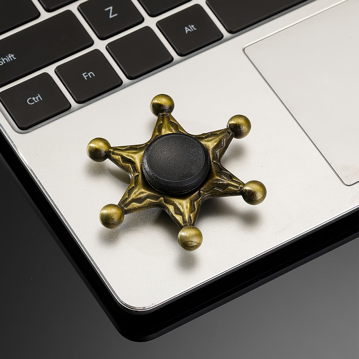 Bronze Metal Finger Spinner Adult Decompression Toy