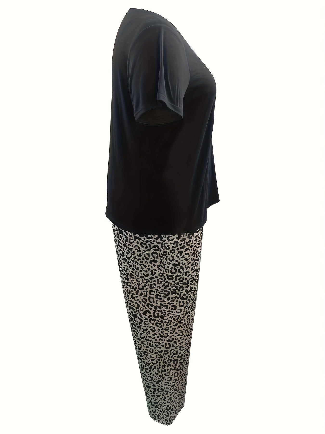  Cap Sleeve V Neck Tee & Leopard Print Pants Loungewear Set