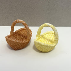 Resin Dollhouse Basket for Gardening Scenes and Decorative Props