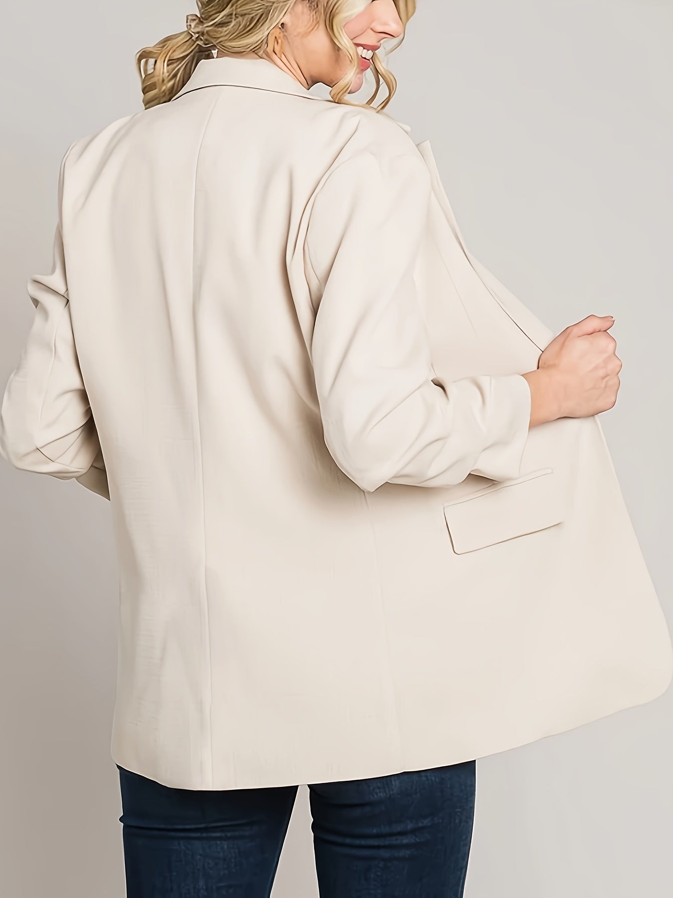  Solid Button Lapel Collar Blazer