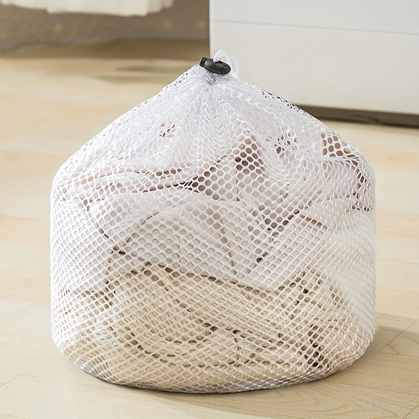 Mesh Protective Bag for Delicates Laundry, Drawstring Wash Bag