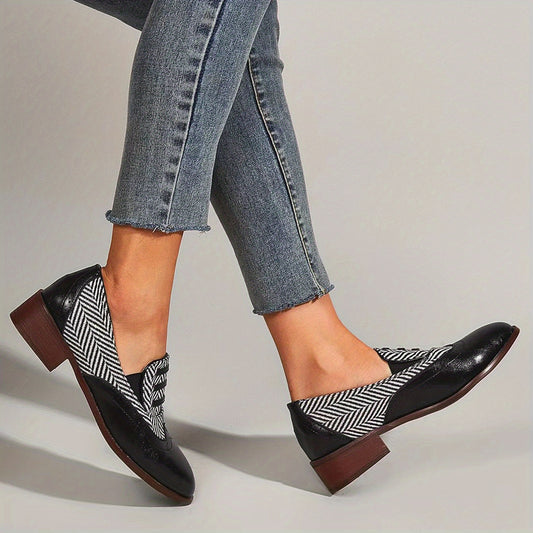 Women's Retro Brogues Low Heels Slip On Shoes