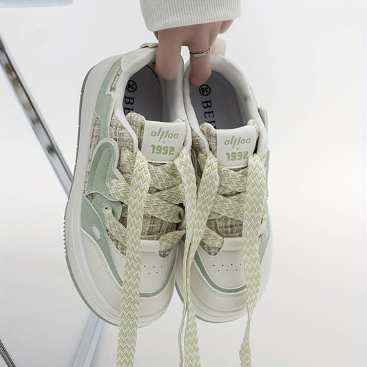 Women's Lace-up Flatform Skate Shoes Casual Low Sneakers
