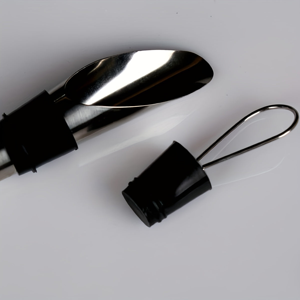 2pcs Wine Pourer And Stopper Set Stainless Steel Wine Aerator Pourer