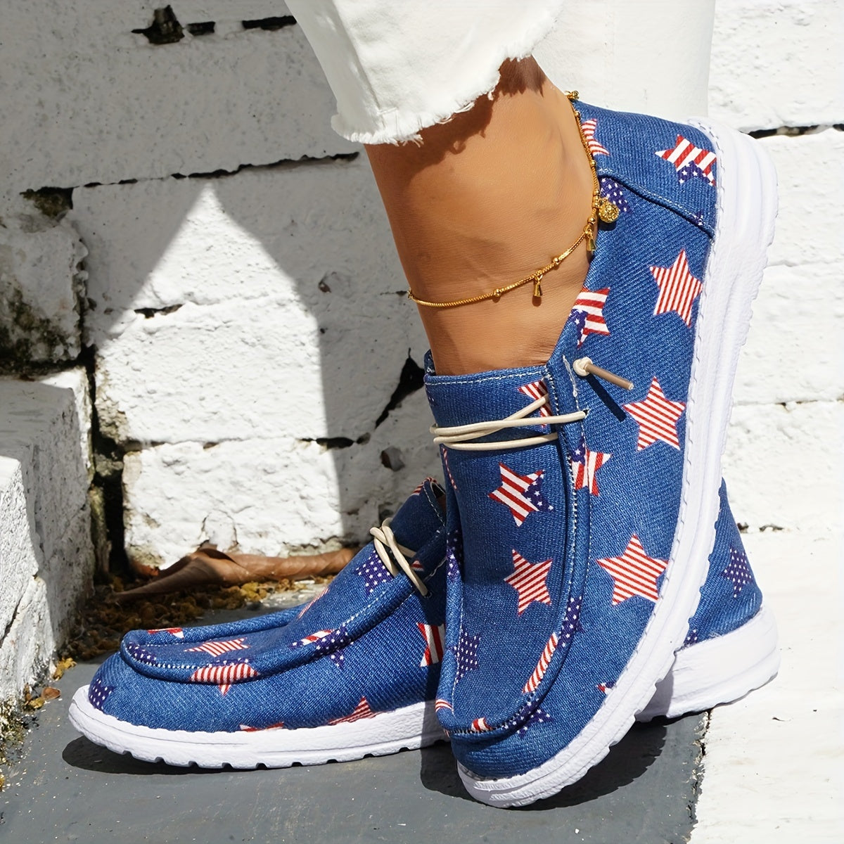 Women's Star Pattern Canvas Shoes Casual Lace Up Outdoor Shoes