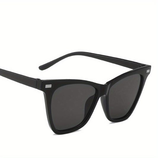 Retro Tortoiseshell Rivet Sunglasses UV400 Sun Shades