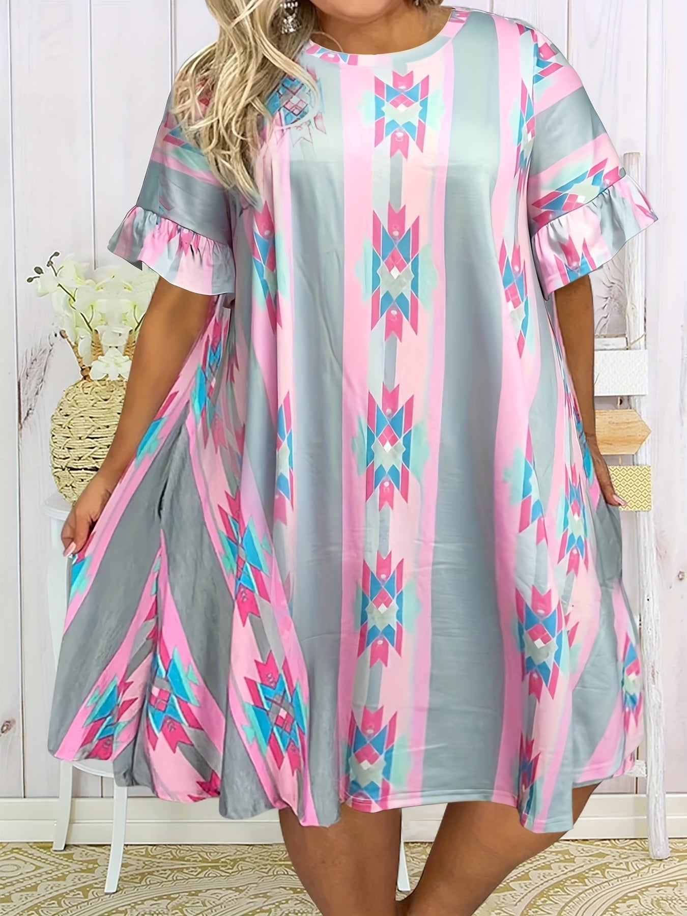 Women's Plus Geometric Print Ruffle Trim Short Sleeve Dress