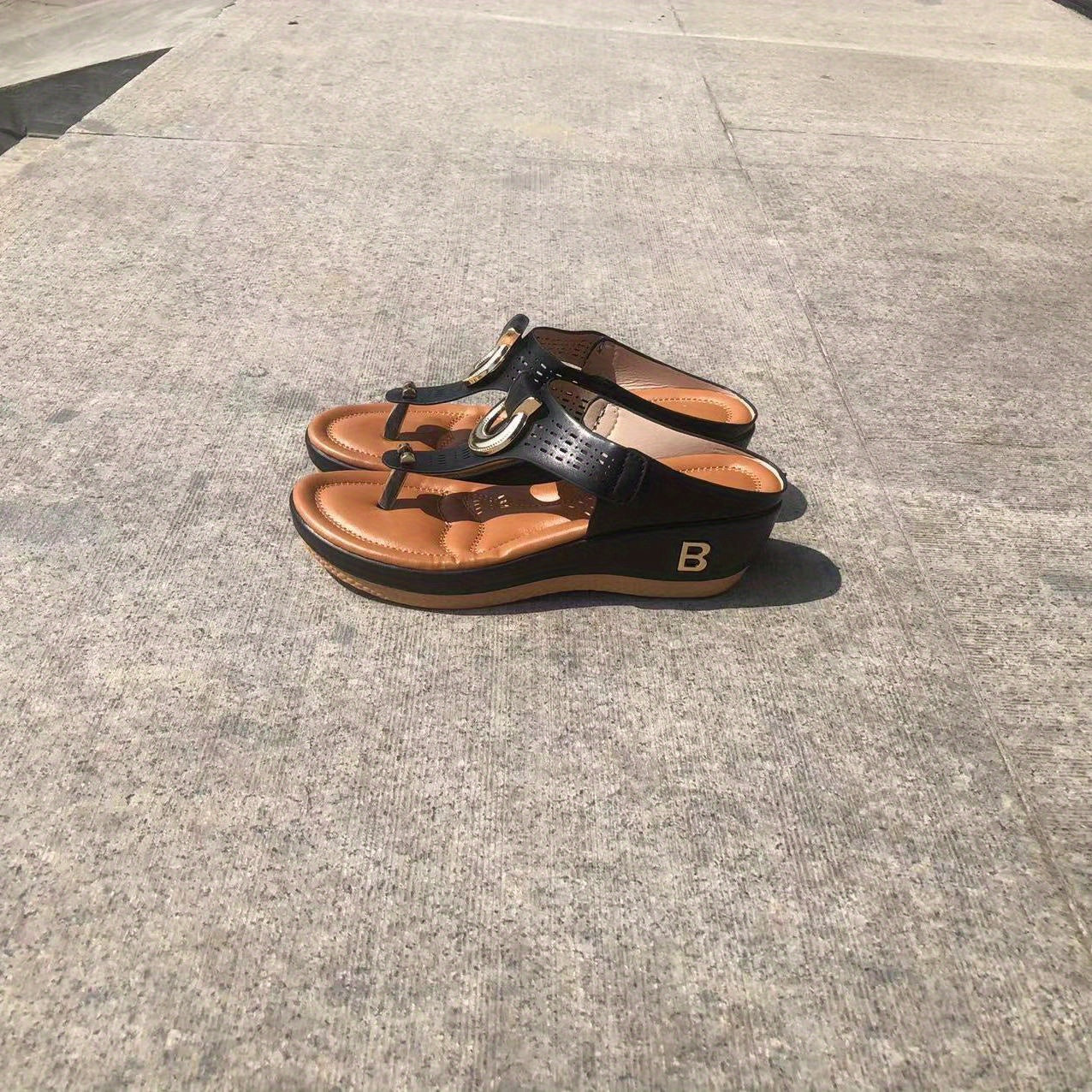 Metal Decor Wedge Slippers Women's Platform Sandals