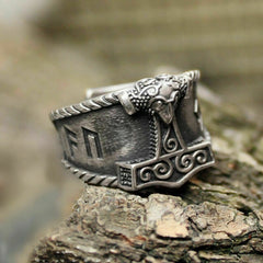 Thor's Hammer Ring Nordic Viking Good Luck Sign Verse Ring For Men