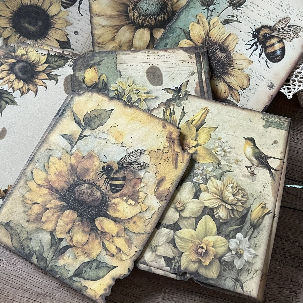 30pcs Retro Art Bee Multiple Flowers Animal Plant Journal Diy Decoration Paper