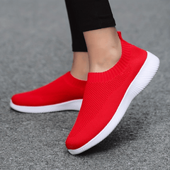 Women's Mesh Slip On Walking Shoes Breathable Anti-slip Outdoor Flat Shoes