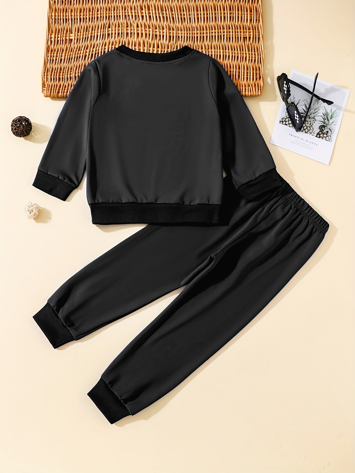 Boys Pullover Sweatshirt & Jogger Pants Set for Fall Winter