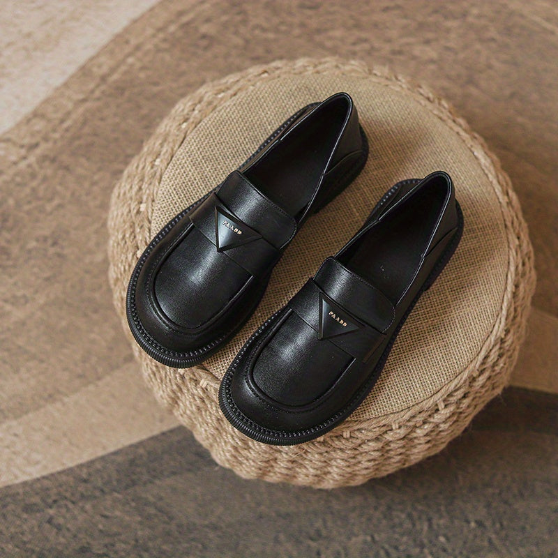 Women's Triangle Decor Loafers Slip On Walking Shoes