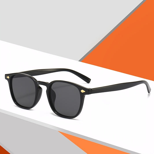 Vintage Sunglasses with Studs Decor - Outdoor Driving Accessories