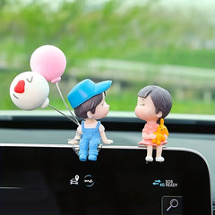 Cute Cartoon Couple Kiss Figurines - Perfect Car Decoration