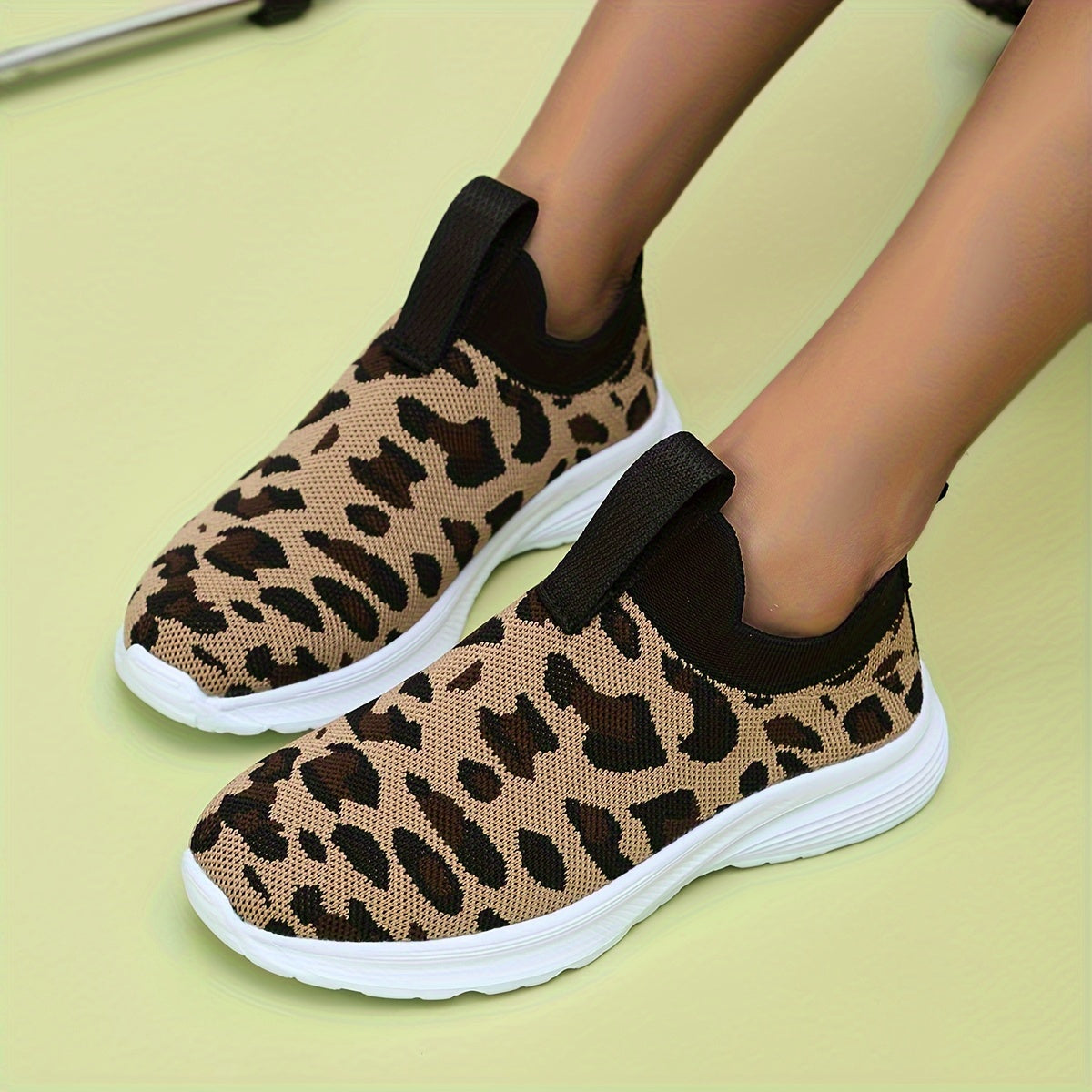 Leopard Pattern Mesh Tennis Sports Shoes Lightweight Non slip Outdoor Sneakers