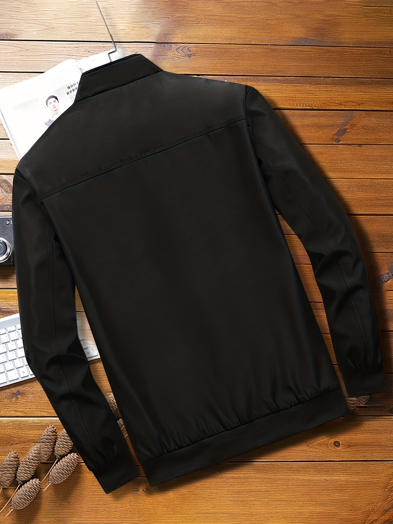 Men's Soft Shell Jacket with Zipper Pocket