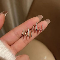 18K Plated Claws Stud Earrings Crystal AAA CZ Modern Accessories