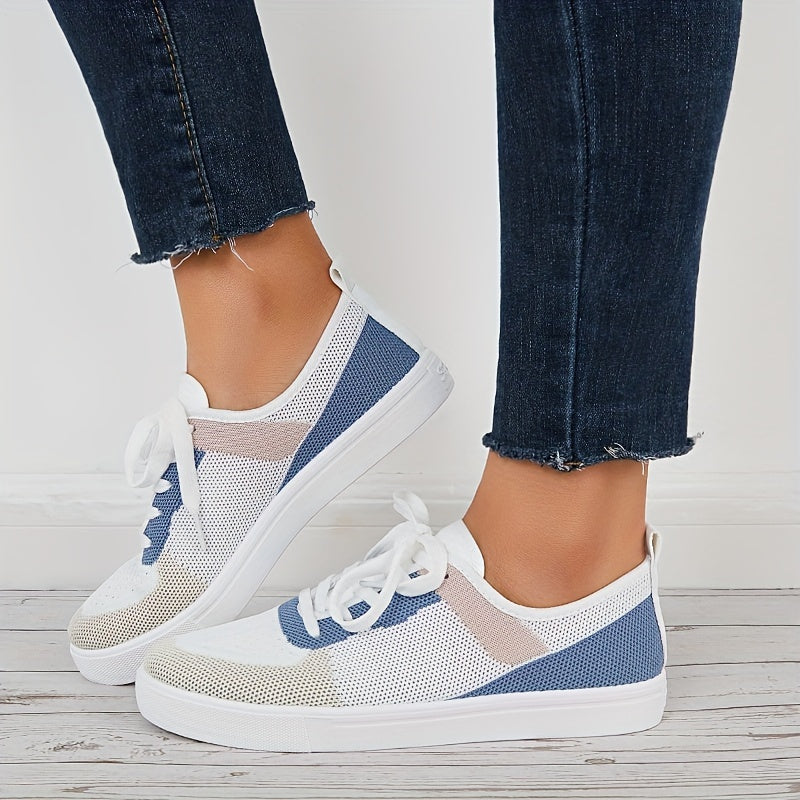 Women's Mesh Lace-Up Skate Shoes Breathable Flat Outdoor Walking Shoes