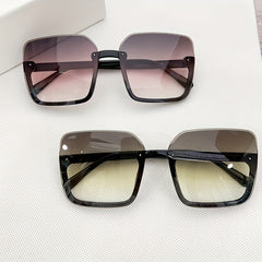 4pcs Couple Sunglasses Large & Small Frame Glasses