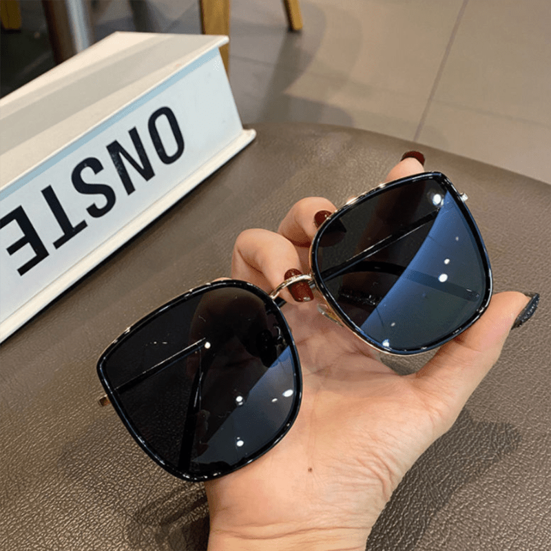 Square Metal Sunglasses Anti Glare UV400