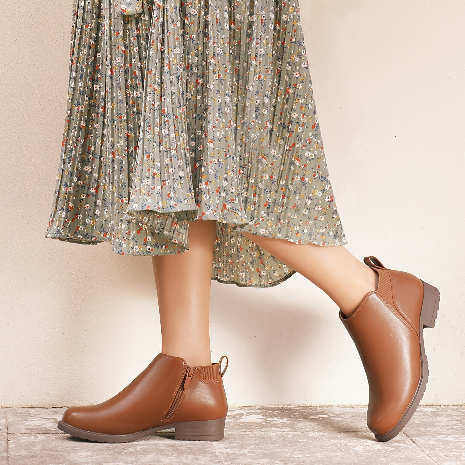STQ Women's Chunky Block Heel Ankle Boots