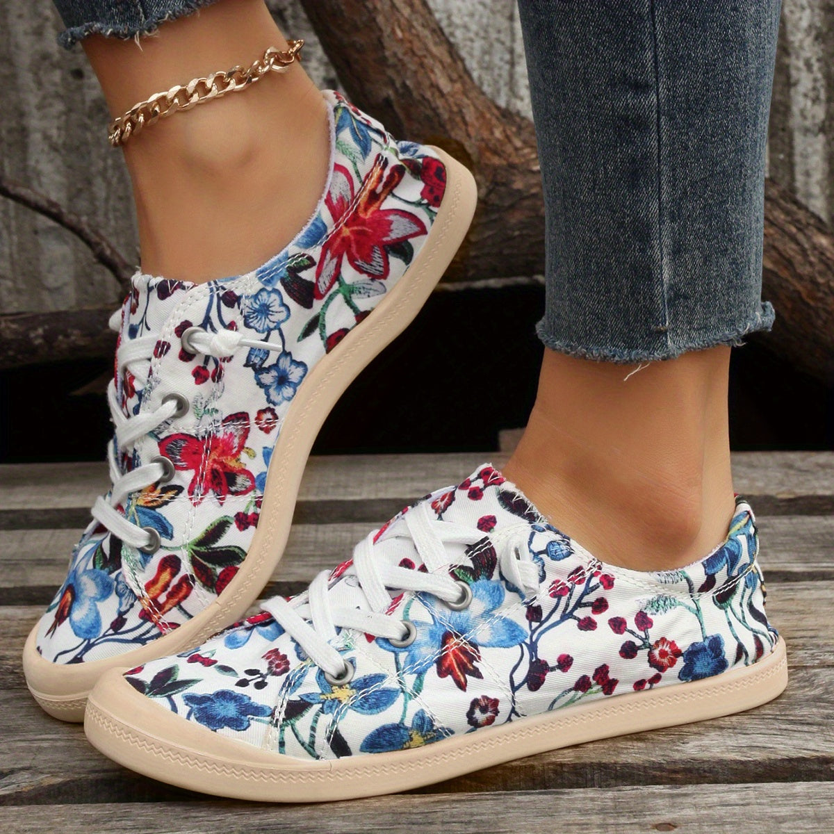 Women's Flower Pattern Canvas Lace-Up Sneakers