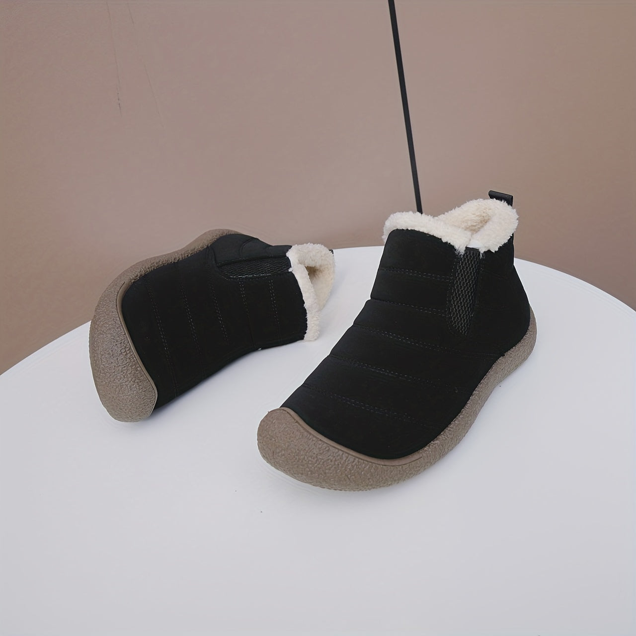 Women's Solid Snow Boots Plush Lined Slip On Winter Non Slip Boots