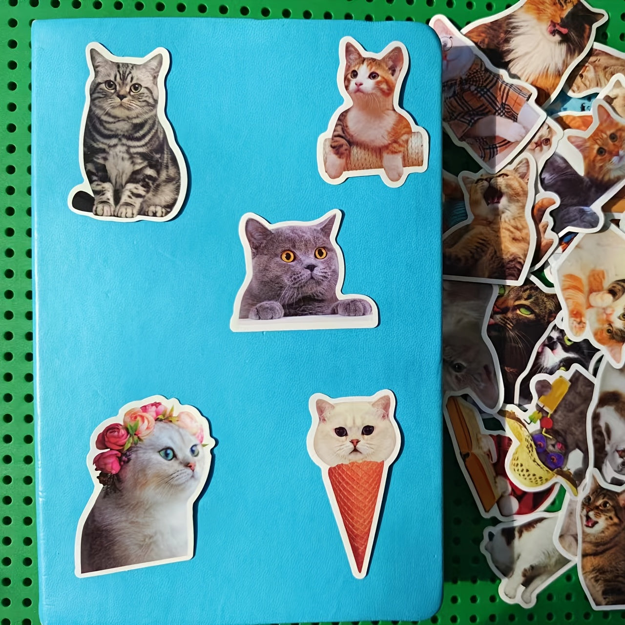 50Pcs Cat Waterproof Vinyl Stickers KidsTeens Girls