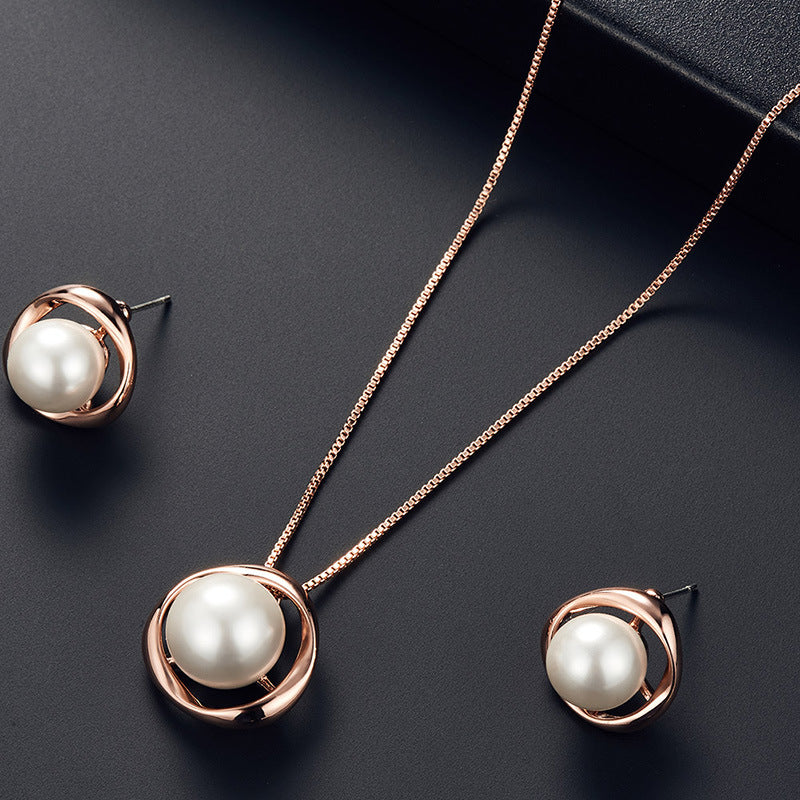 Faux Pearl Inlaid Round Jewelry Set Pendant Necklace & Stud Earrings