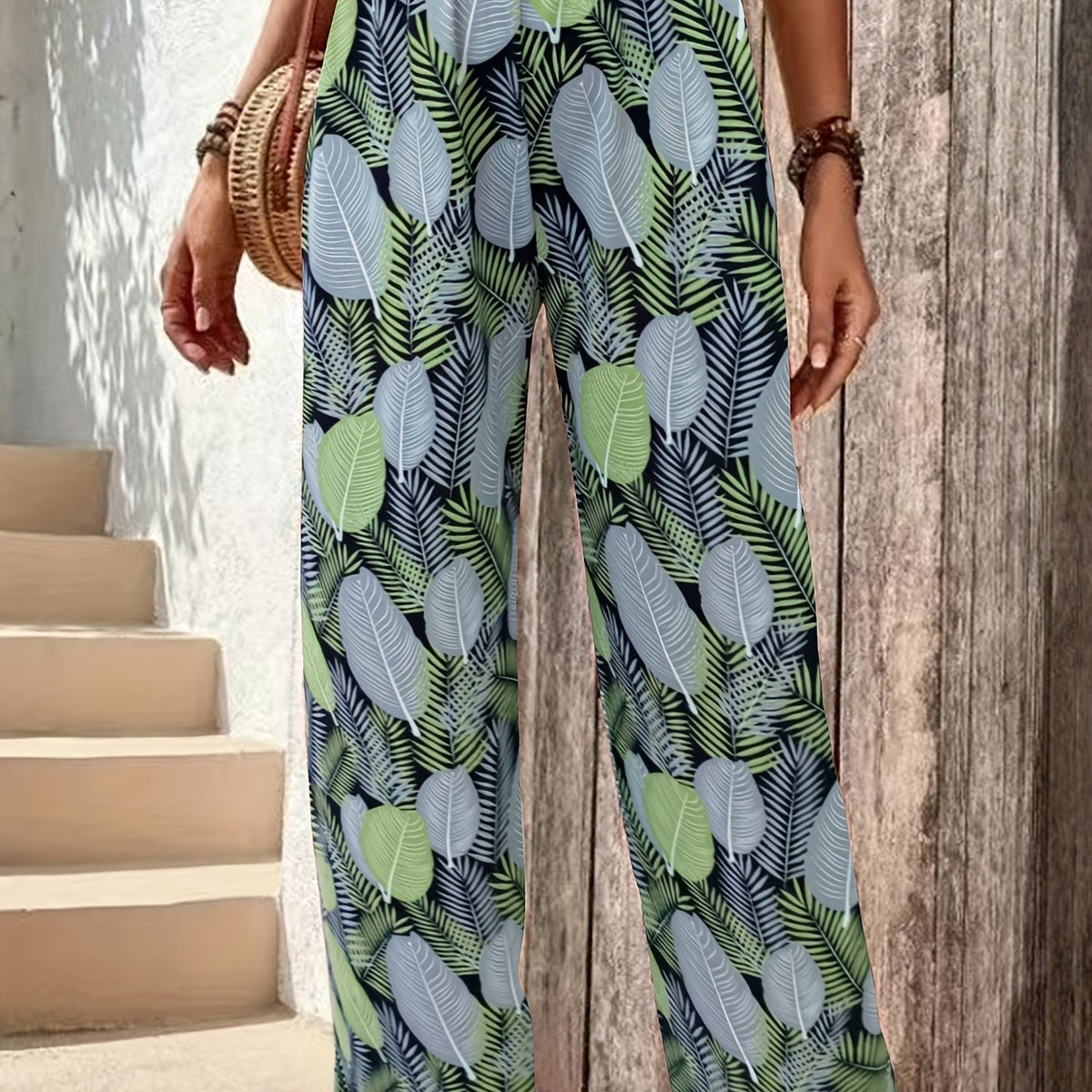 Women's Plus Tropical Print Shirred Waist High Rise Loose Fit Trousers