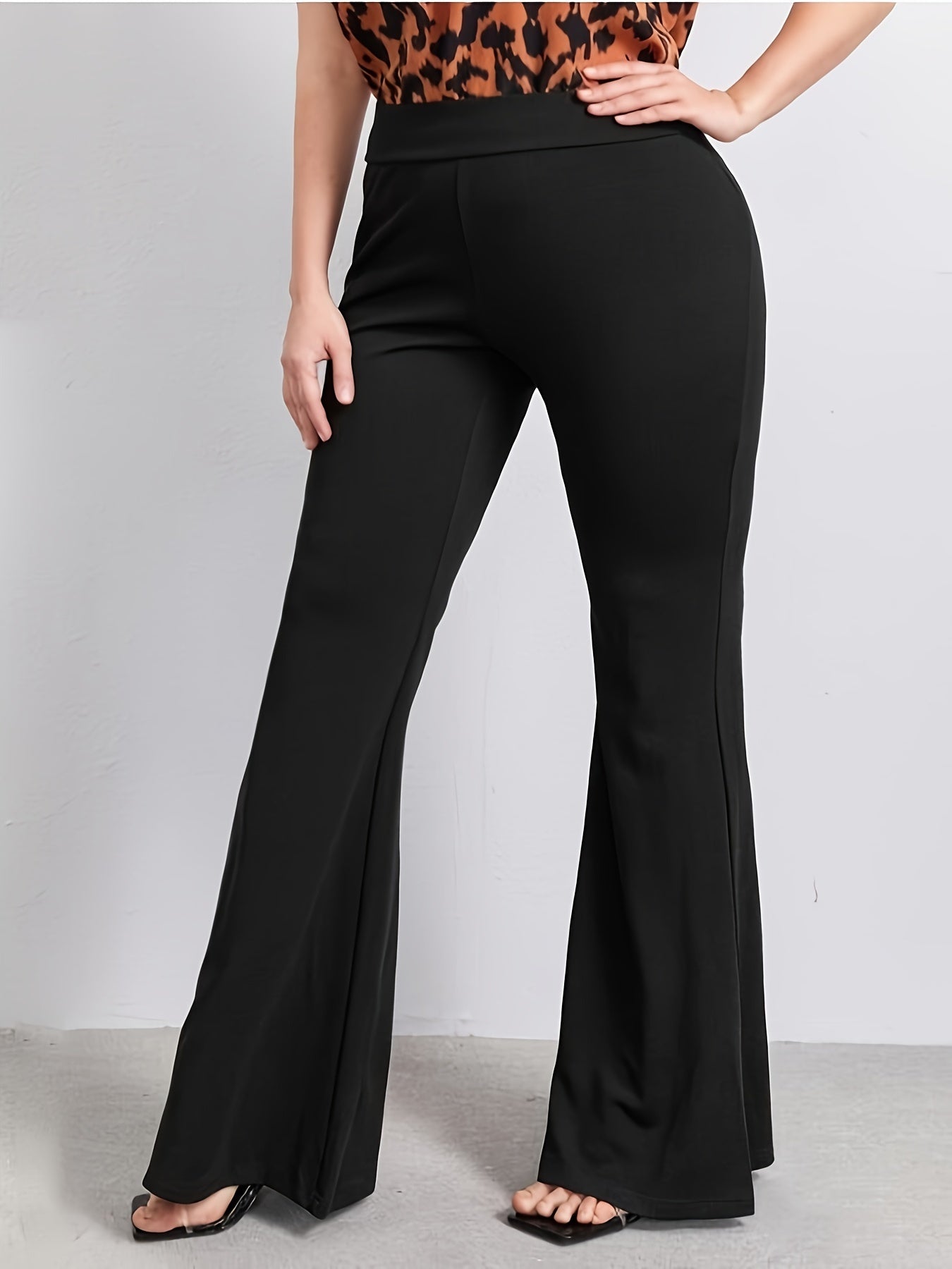  High Rise Flared Leg Trousers