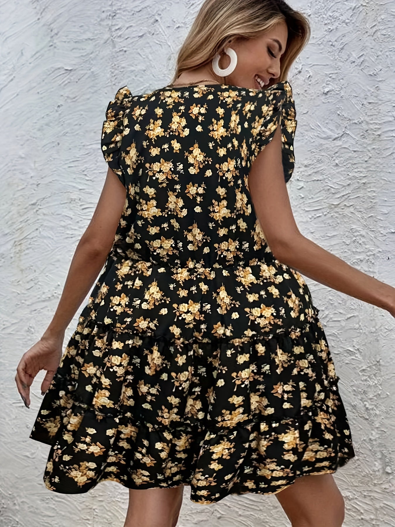  Floral Print Ruffle Trim V Neck Mini Smock Dress