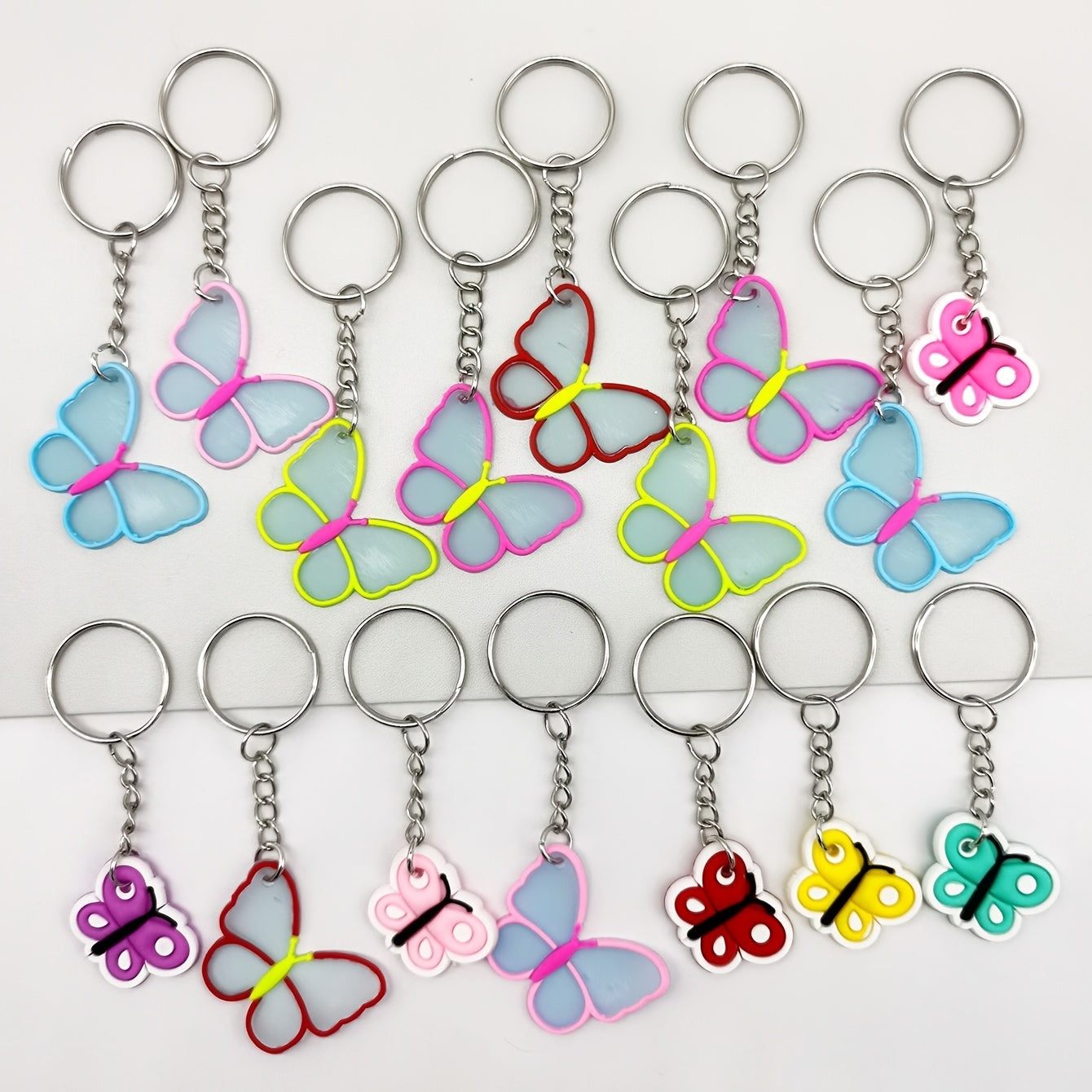 16pcs Butterfly Keychain Party Favors Mini Keyring Classroom Prizes Gift Bag Stu