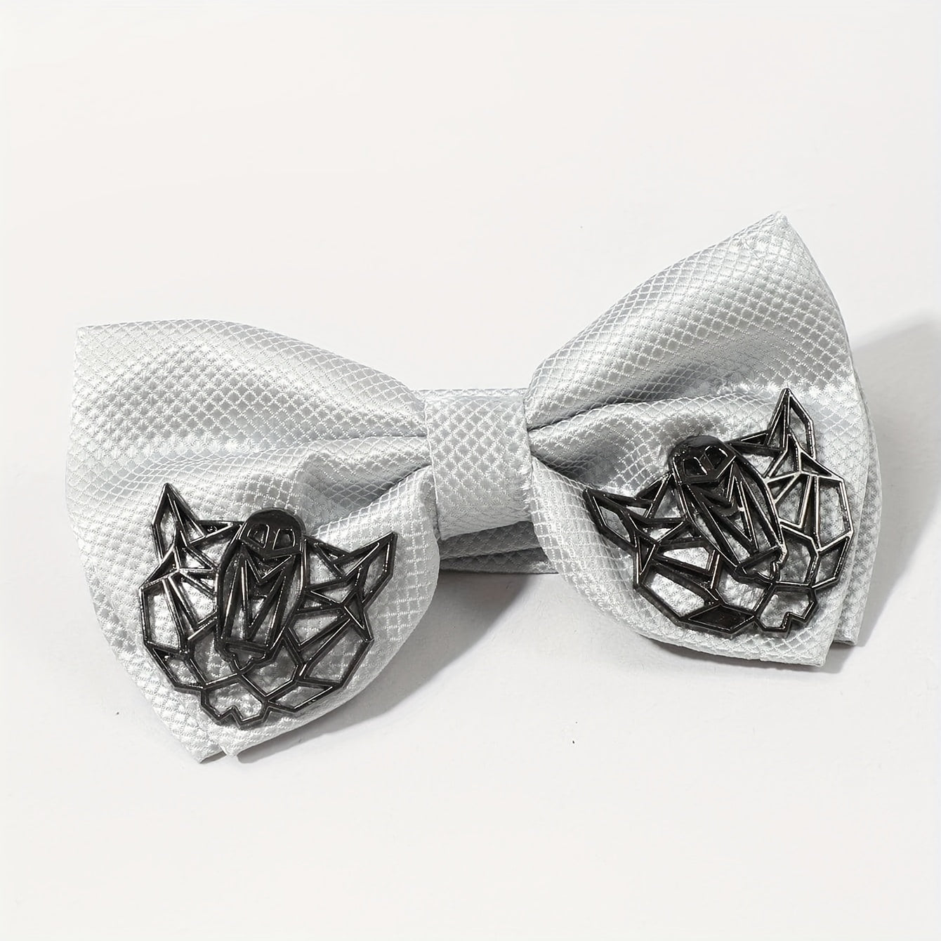 Men's Hollow Bat Bow Tie Collar Accessory Hip Hop Punk Bow Tie Charm