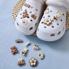 8pcs Cartoon Brown Bear Rabbit Shoe Buckle Set