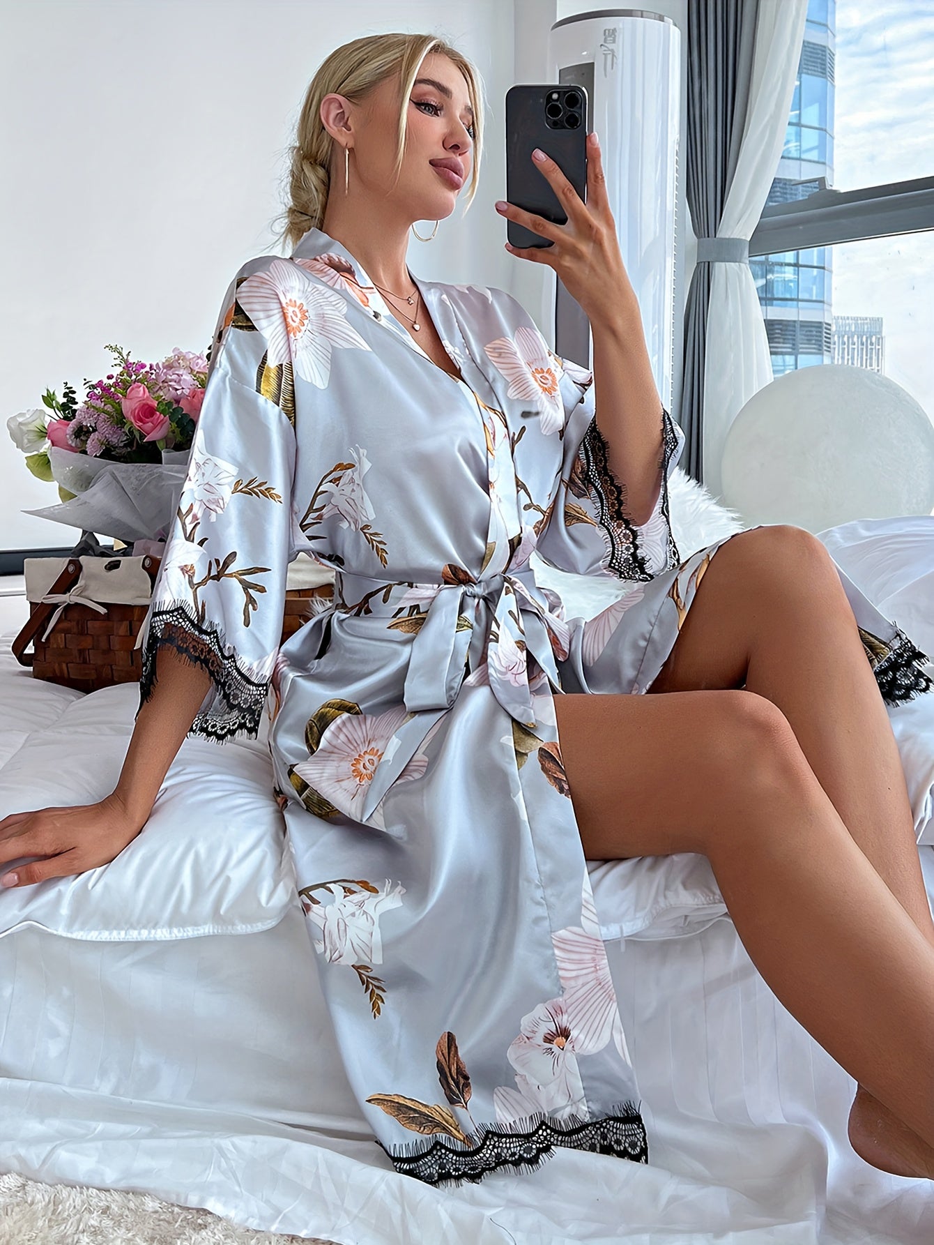 Floral Print Night Robe Lace Trim V Neck Robe Women's Sleepwear