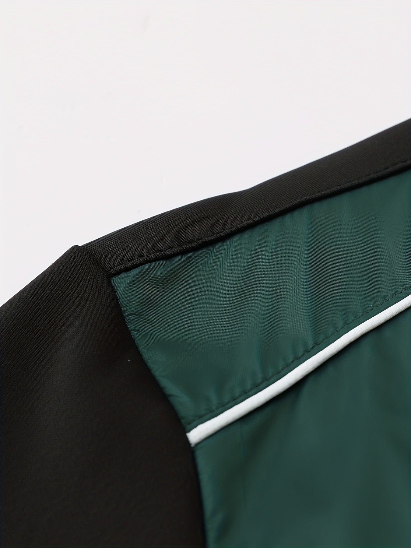 Men's Green Sports Suit Zip Up Jacket & Comfy Pants