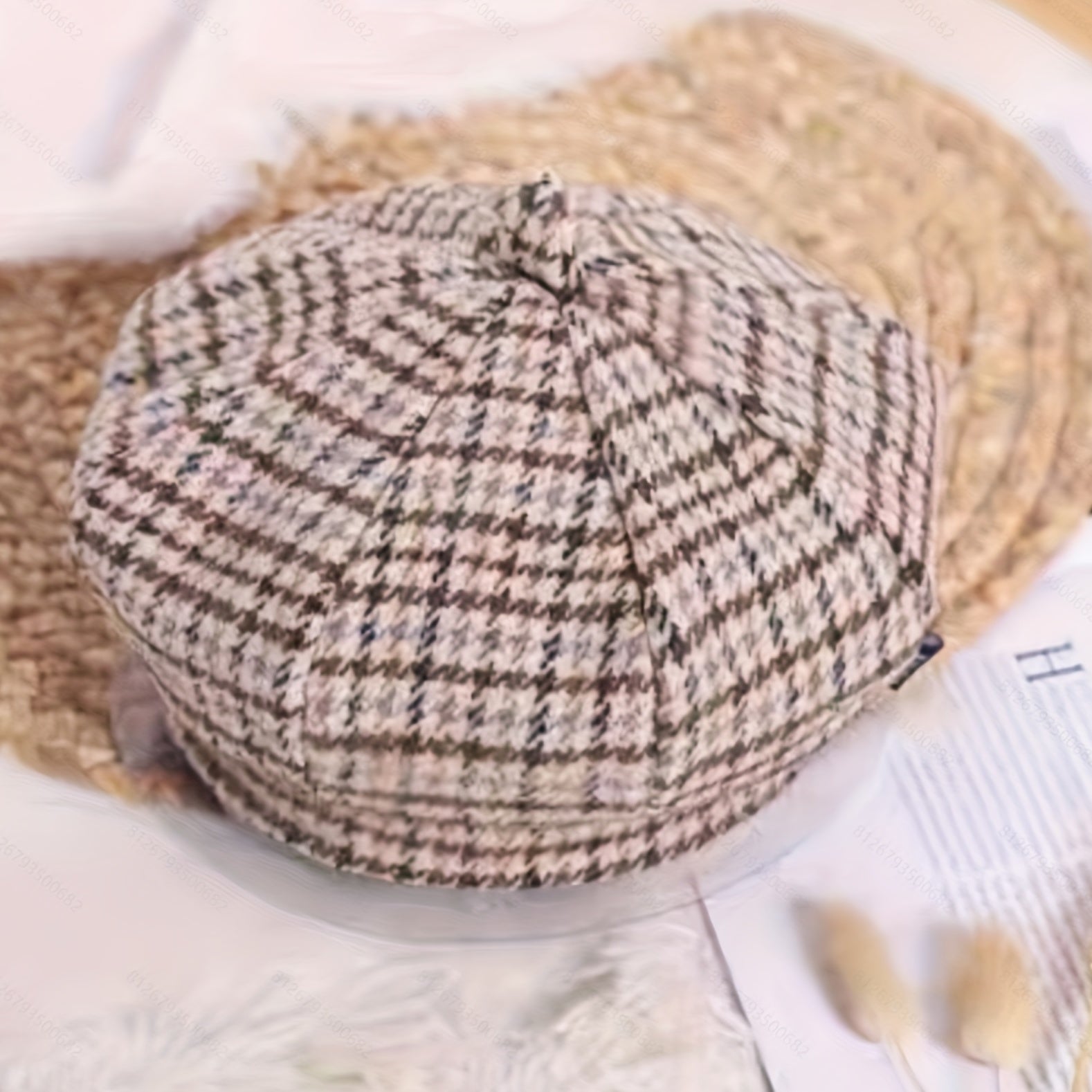 Plaid Pattern Beret Hat for Girls - Winter Decoration