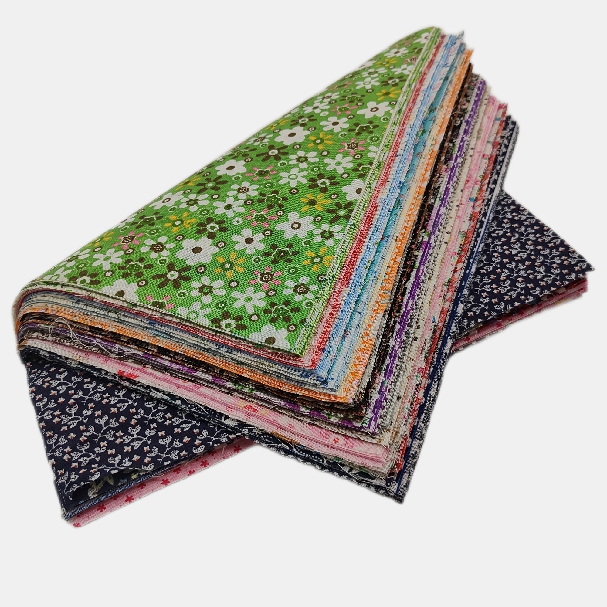 100pcs Cotton Patchwork Fabric Flowers for Sewing Quilting Crafting