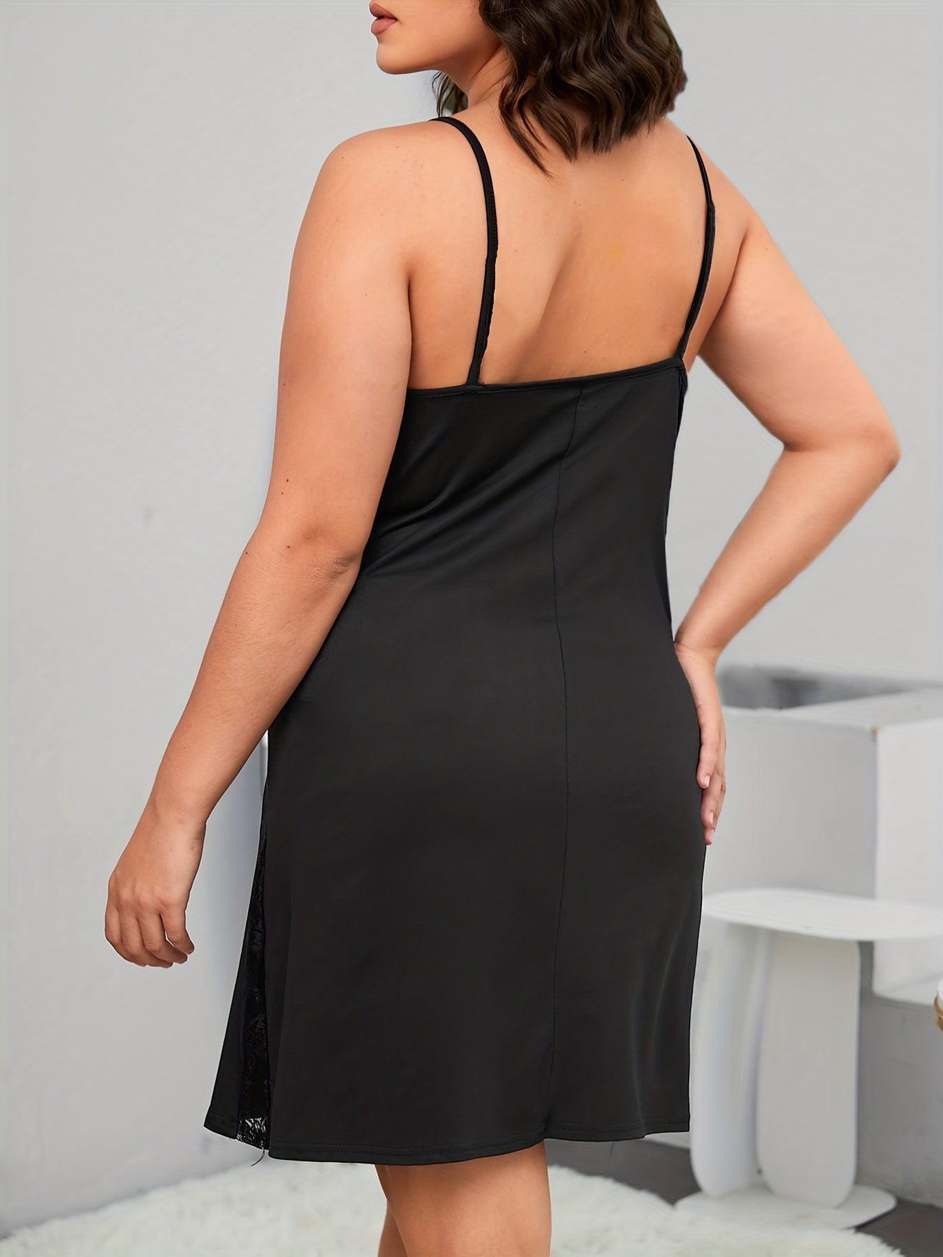  Lace V Neck Spaghetti Strap Cami Sleep Dress