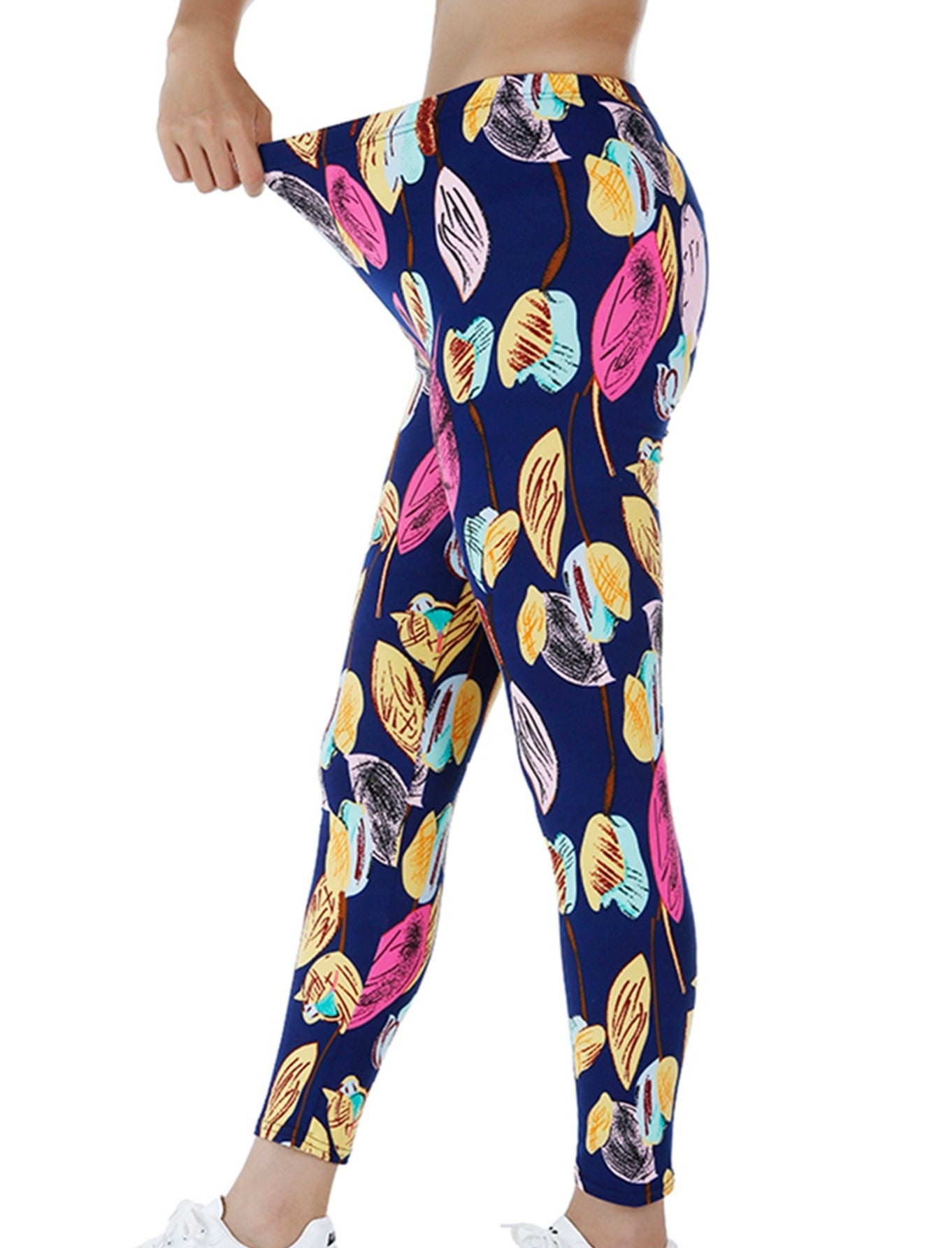 Women's Leaf Print Cropped Pants