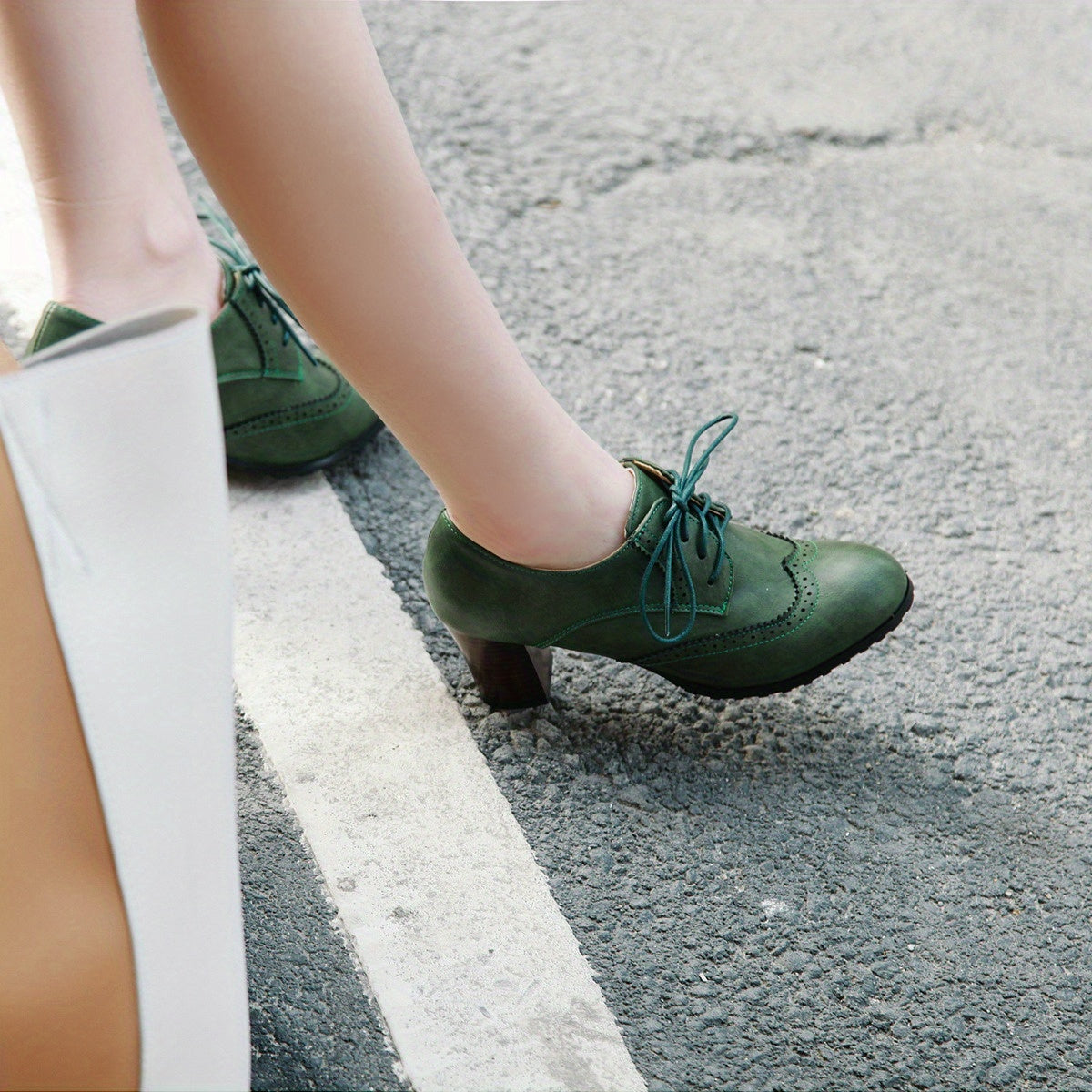 Green High Heel Oxfords Lace Up Faux Leather Stacked Heel Shoes