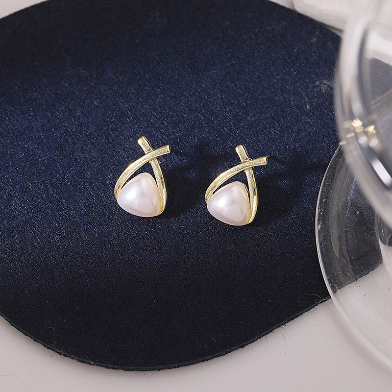 Geometric Triangle Faux Pearl Stud Earrings Female Temperament Ear Jewelry