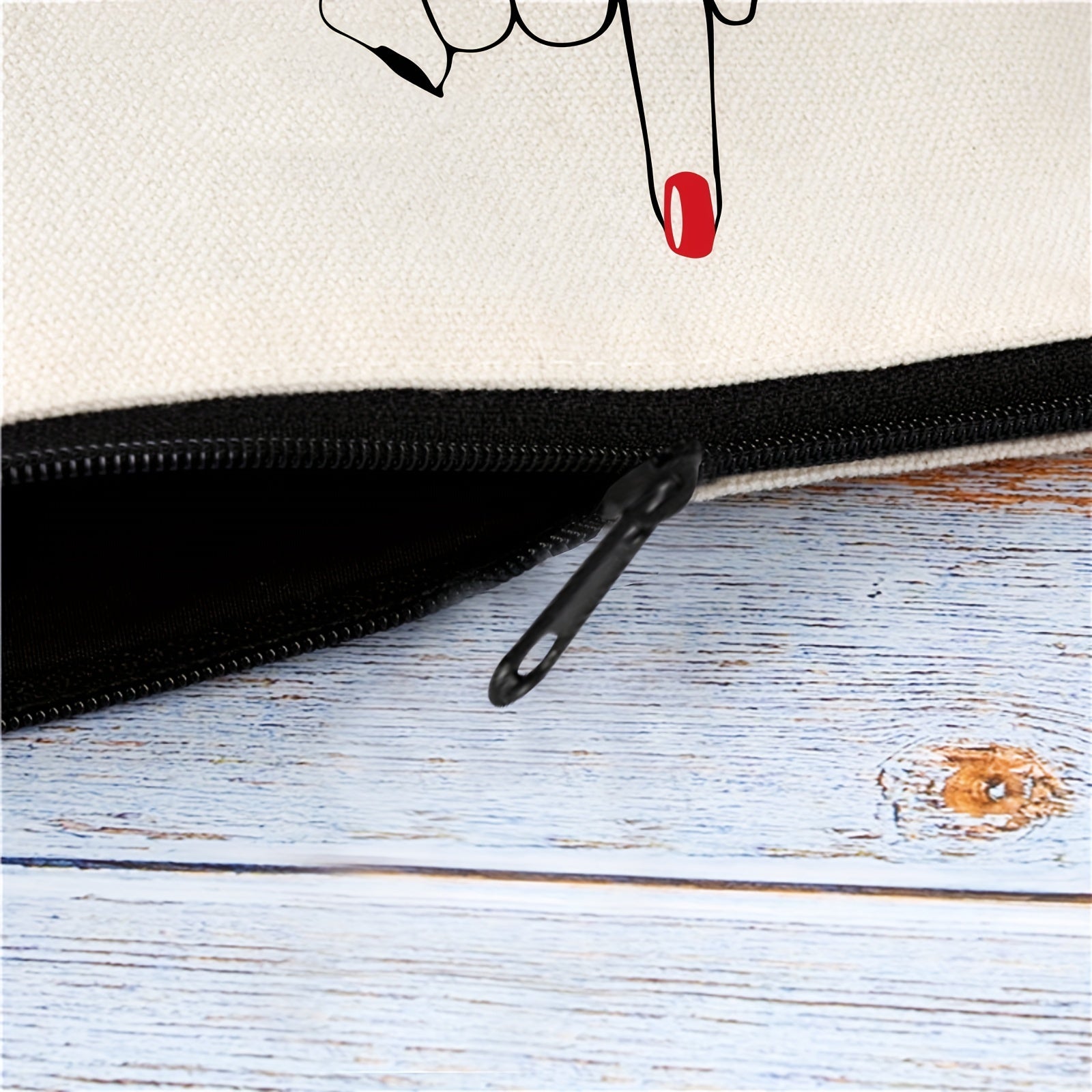 Future Mrs Makeup Bag Travel Pouch Gift For Women Bride To Be Newly Engaged