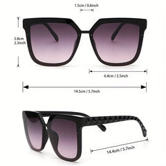 Men's Classic Oval Frame Sunglasses with Case