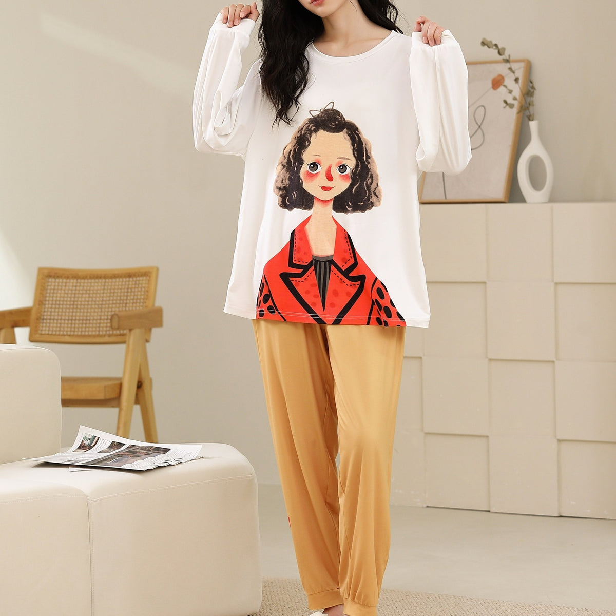 Cartoon Print Pajama Set Crew Neck Top & Pants